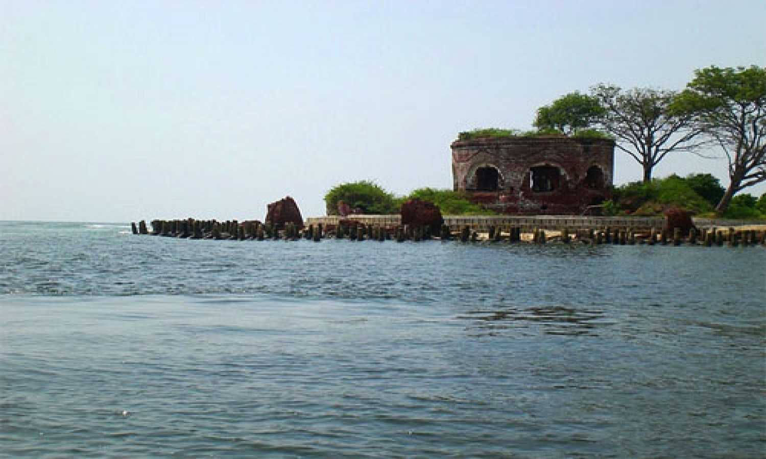 Benteng Martello, Bukti Pertahanan Belanda Di Pesisir Jakarta