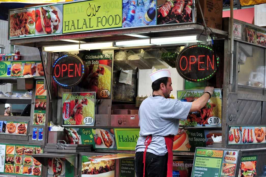 Upaya Agar Tak Terjegal Label Halal